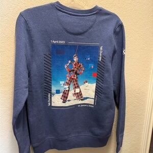 Blue Crewneck Sweater with Sporty Graphic Design